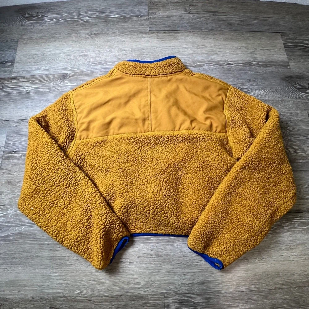 Nike Sherpa Fleece Pullover Womens Small Yellow Blue Cropped Half Zip Jacket